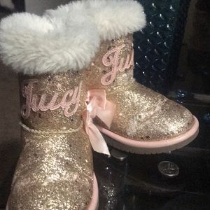 Juicy couture girl boots. Size 9 gently used